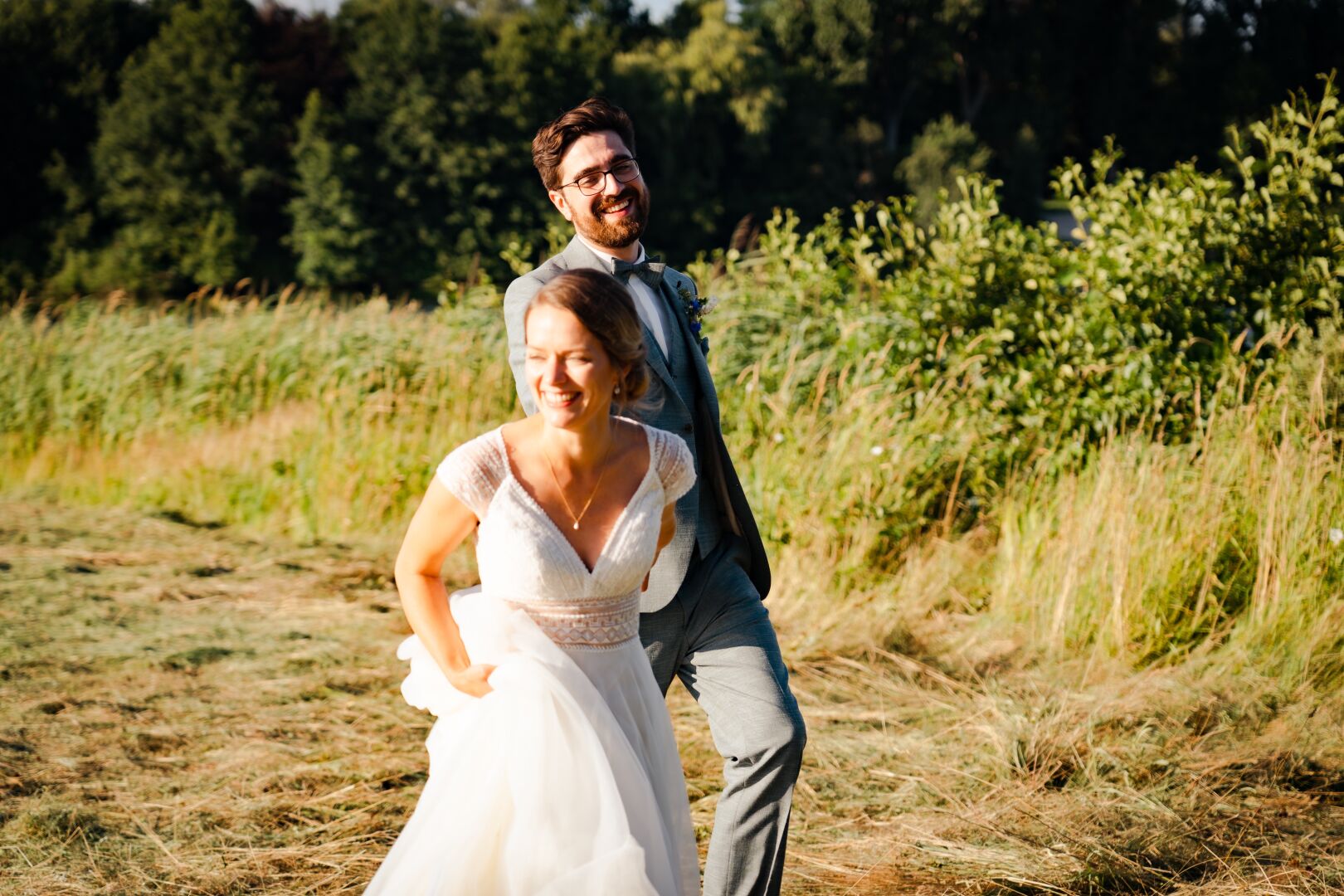 #wedding - Photo taken in Aug 2022
📷: Sony ILCE-7M4, FE 24-105mm F4 G OSS | 95mm | 1/640s @ f4.5, ISO 125