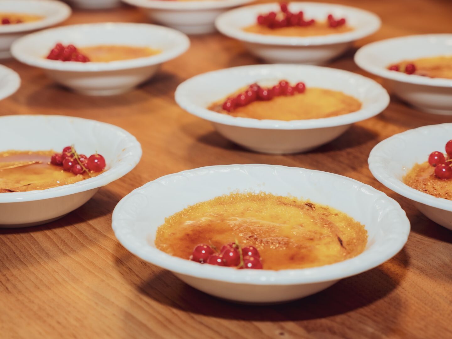 #dessert - Photo taken in Sep 2019
📷: Panasonic DMC-GH5, LUMIX G VARIO 12-35 F2.8 | 35mm | 1/100s @ f3.5, ISO 100